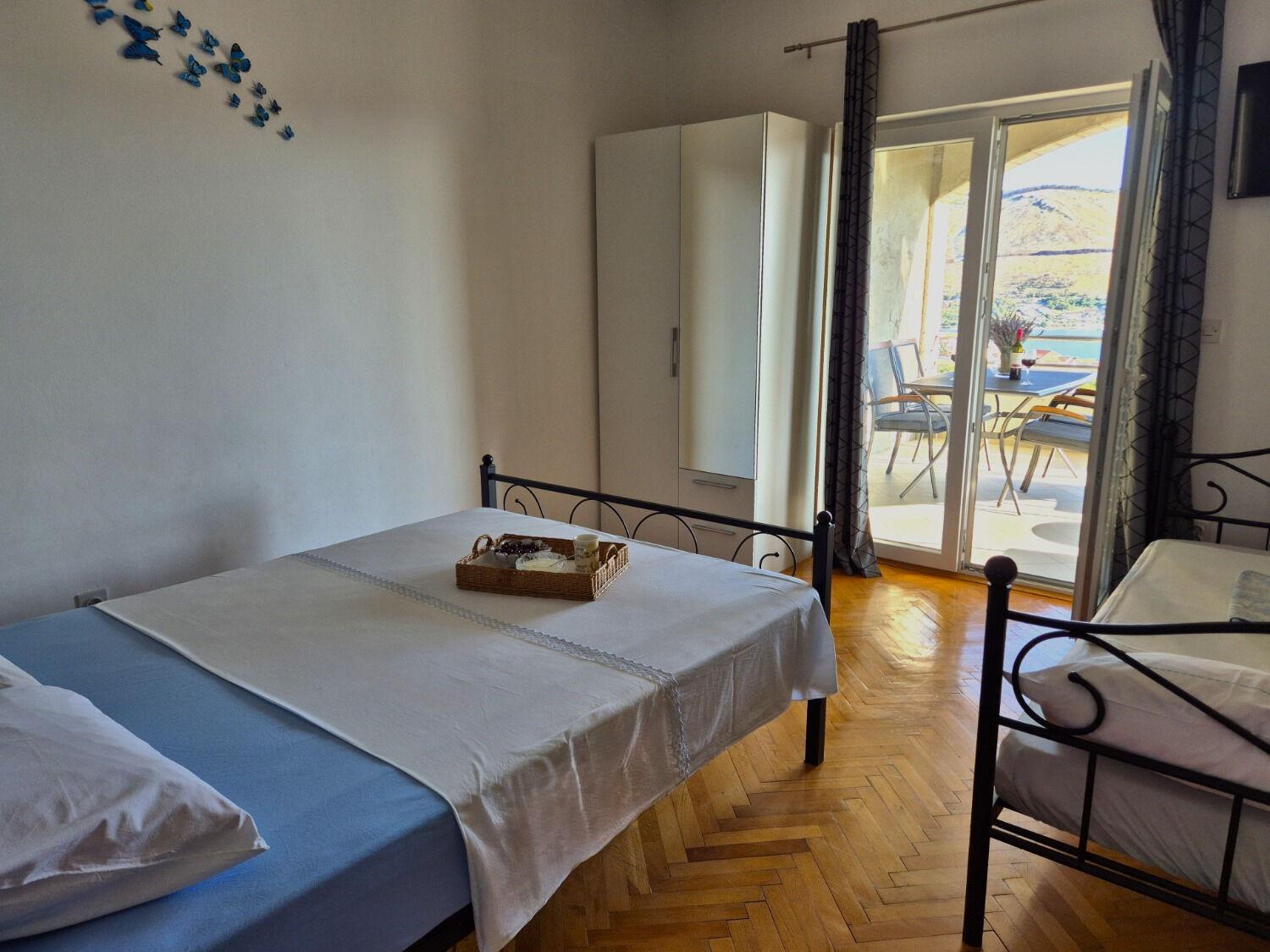 Apartments Josi - Parking And Barbecue Grebaštica Eksteriør billede