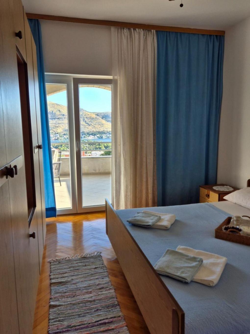 Apartments Josi - Parking And Barbecue Grebaštica Eksteriør billede